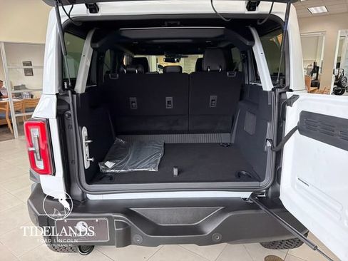 New 2026 Ford Bronco Outer Banks w/ Sasquatch Package AWD/4WD image 12