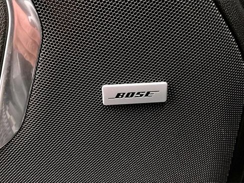 Used 2024 Chevrolet Tahoe Z71 w/ Luxury Package image 28