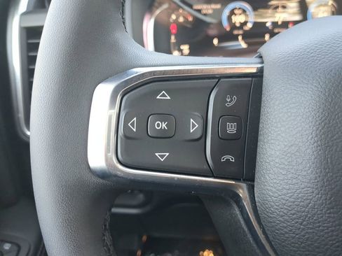 Used 2026 RAM 2500 Laramie AWD/4WD image 25