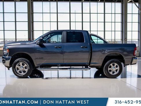 Used 2024 RAM 2500 Big Horn AWD/4WD image 2