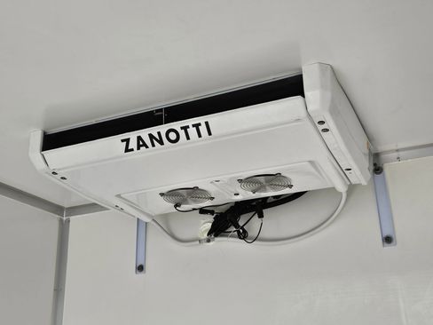 Used 2023 Mercedes-Benz Sprinter 3500 image 30