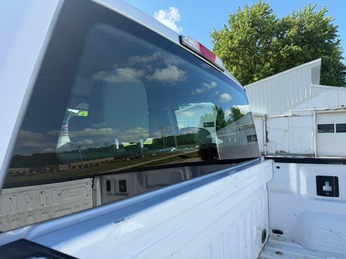 Used 2016 Ford F150 XL w/ Equipment Group 101A Mid AWD/4WD image 12