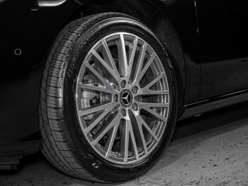 New 2025 Mercedes-Benz CLA 250 4MATIC image 27