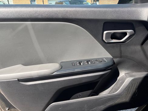 Used 2025 Kia K4 FWD image 18
