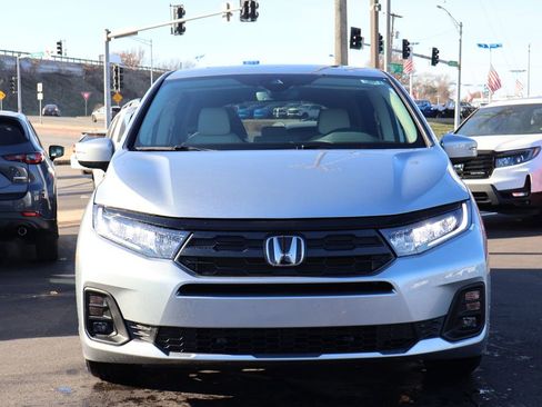 New 2026 Honda Odyssey EX-L image 2