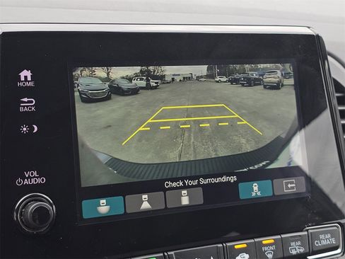 Used 2023 Honda Odyssey Touring image 27