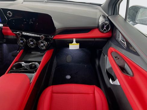 New 2026 Chevrolet Blazer EV SS image 25