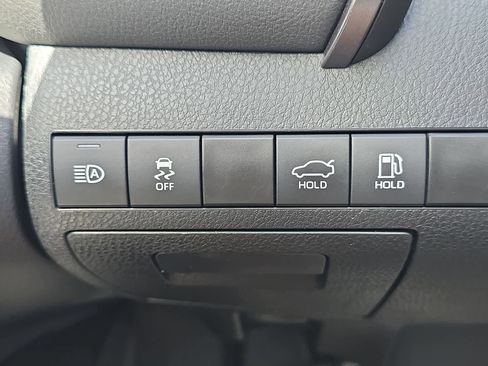 Certified 2024 Toyota Camry LE FWD image 32