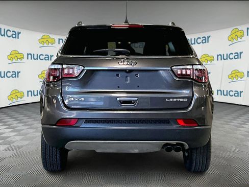 Used 2018 Jeep Compass Limited image 5