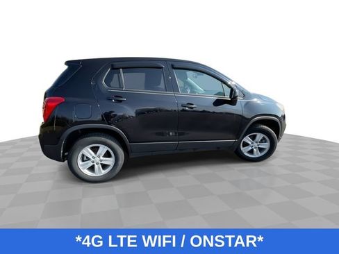Used 2020 Chevrolet Trax LS w/ Tint and Cruise Package image 10