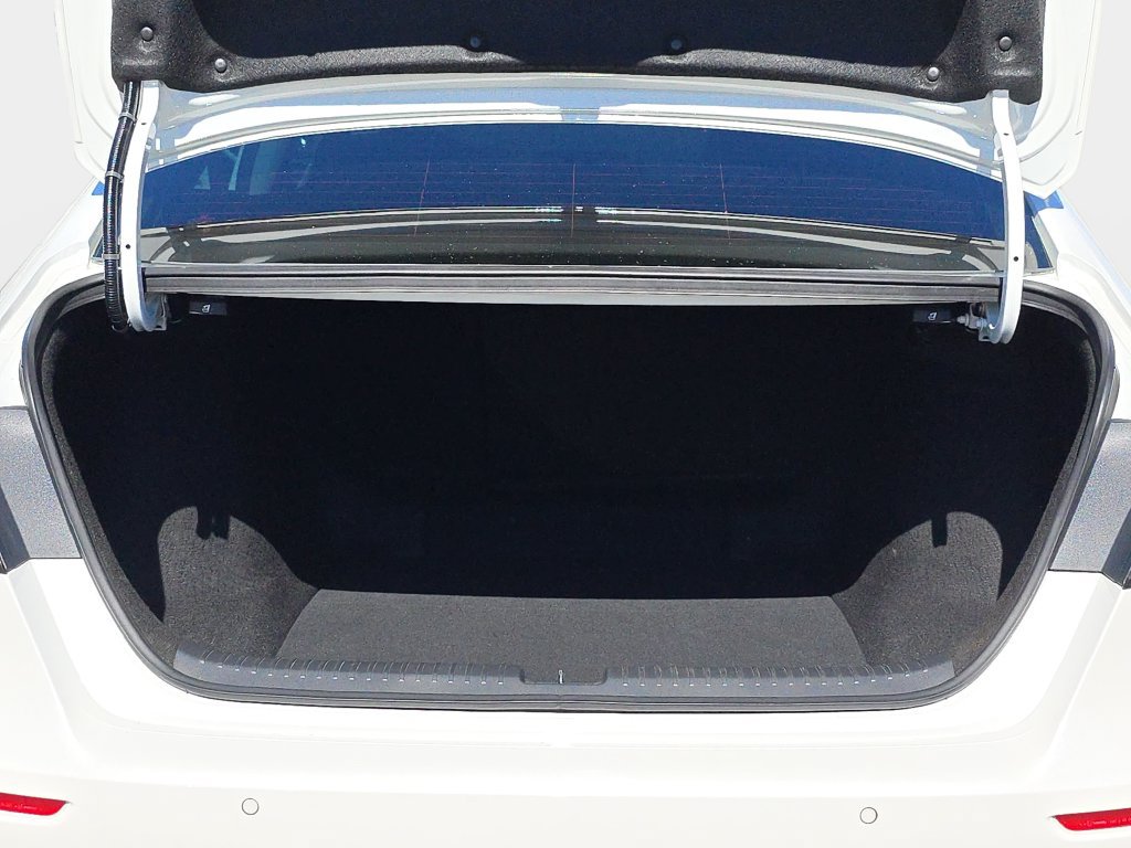 Used 2024 Honda Accord Touring image 14