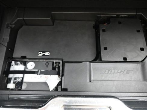 Used 2018 Porsche Panamera 4S image 29