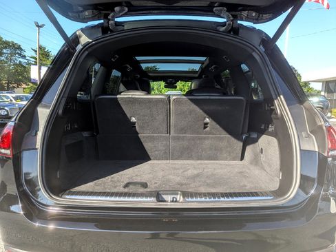 Used 2023 Mercedes-Benz GLS 450 4MATIC image 51