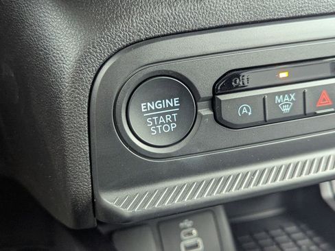 New 2025 Ford Bronco Sport Badlands image 11