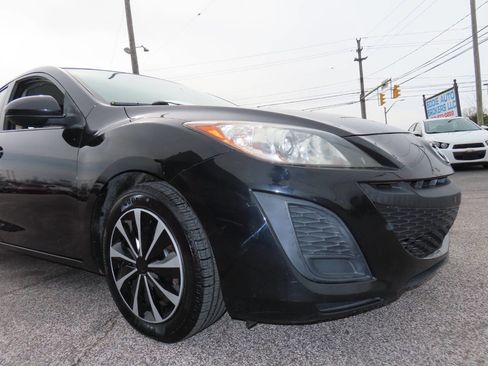 Used 2011 MAZDA MAZDA3 i Sport image 18