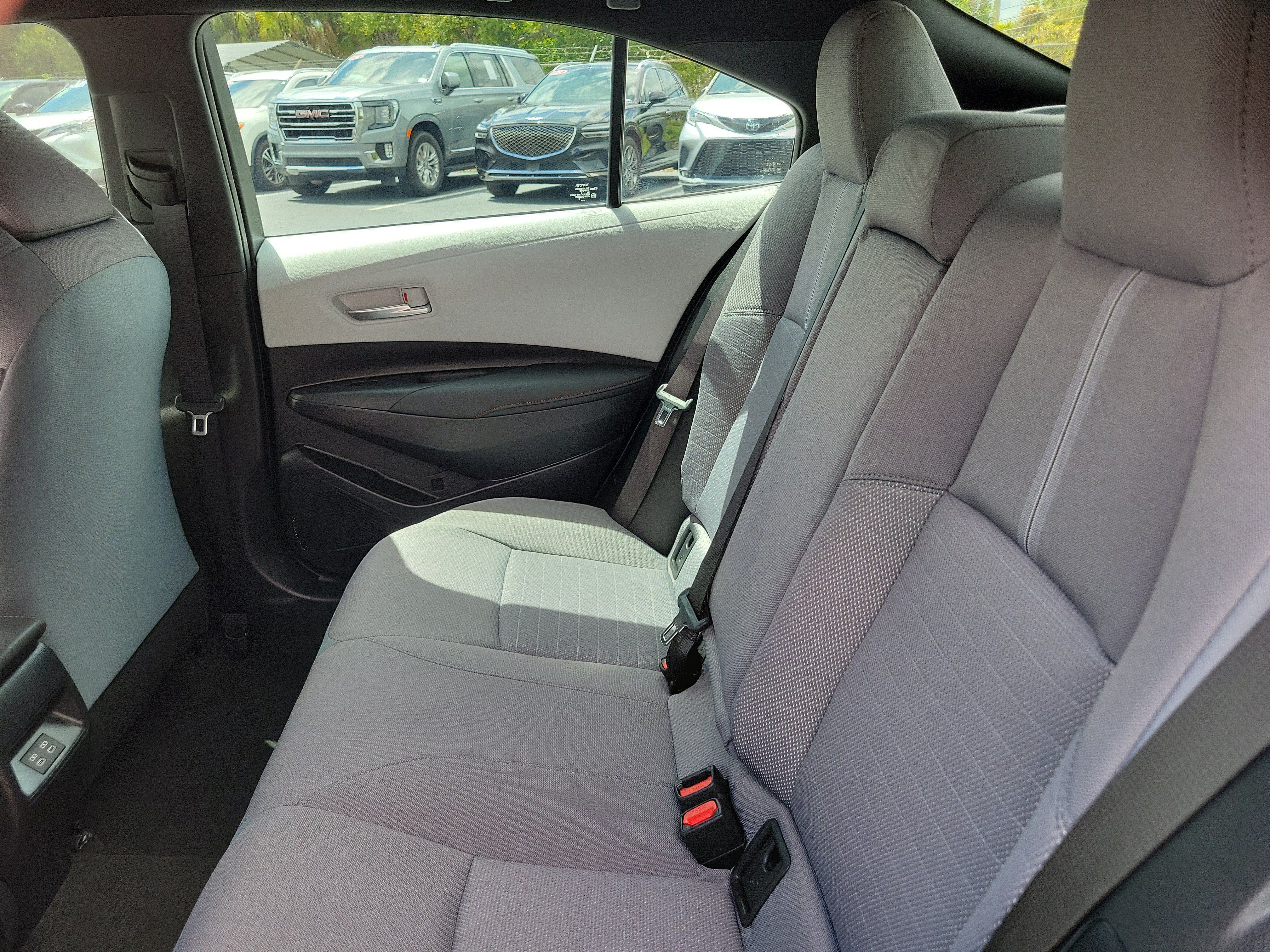Certified 2023 Toyota Corolla SE FWD image 13