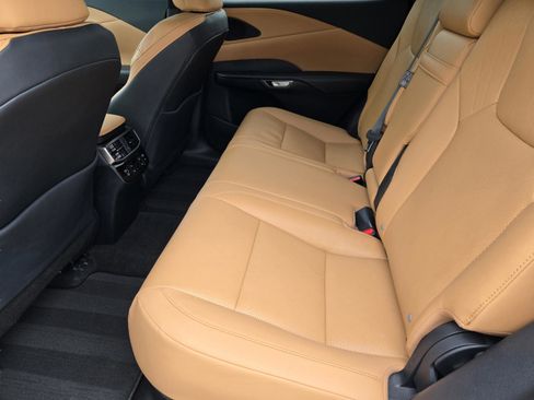 Certified 2023 Lexus RX 350 Premium Plus w/ Cold Area Package FWD image 29