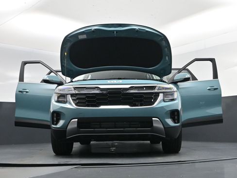 New 2026 Kia Seltos SX w/ SX Sunroof Package image 22