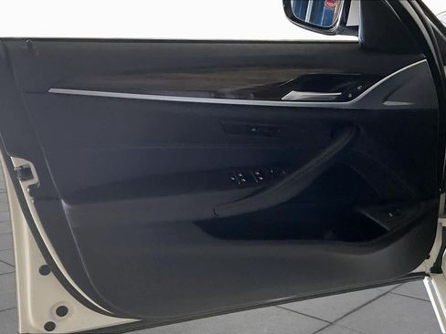 Used 2018 BMW 530i RWD image 20