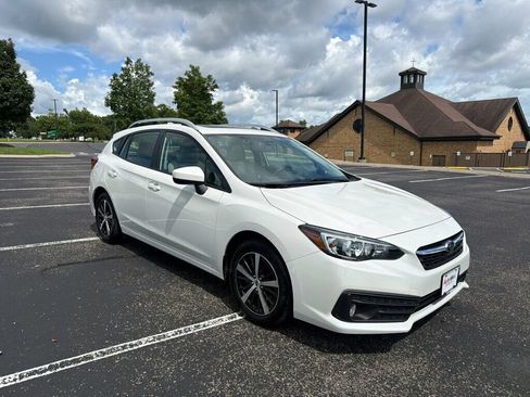 Used 2023 Subaru Impreza 2.0i Premium AWD/4WD image 3