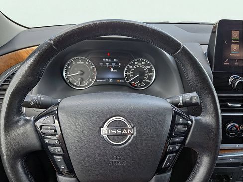 Used 2022 Nissan Armada SL w/ Captain's Chairs Package AWD/4WD image 24