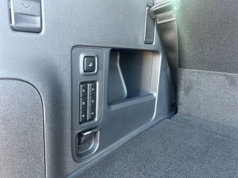 New 2025 Ford Expedition Platinum w/ Driver's Package image 15