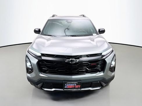 New 2026 Chevrolet Equinox RS FWD image 2