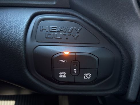 Used 2025 RAM 2500 Laramie w/ Sport Appearance Package image 30