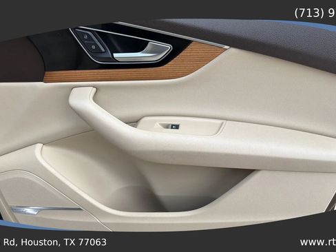 Used 2017 Audi Q7 3.0T Prestige image 41