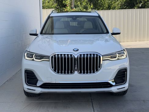 Used 2019 BMW X7 xDrive40i w/ Luxury Seating Package AWD/4WD image 2
