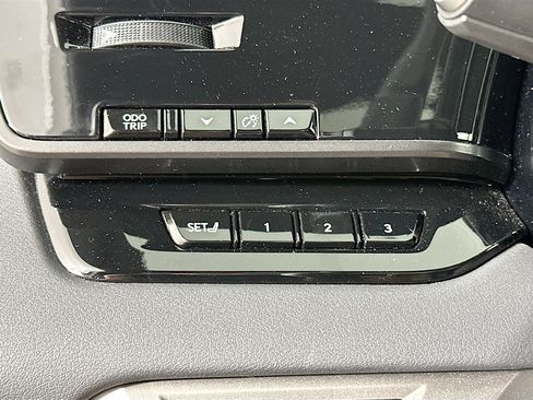 Used 2024 Lexus RX 350 image 17