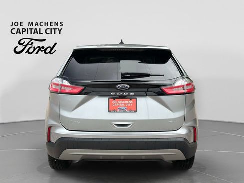 Used 2024 Ford Edge SEL w/ Convenience Package AWD/4WD image 6