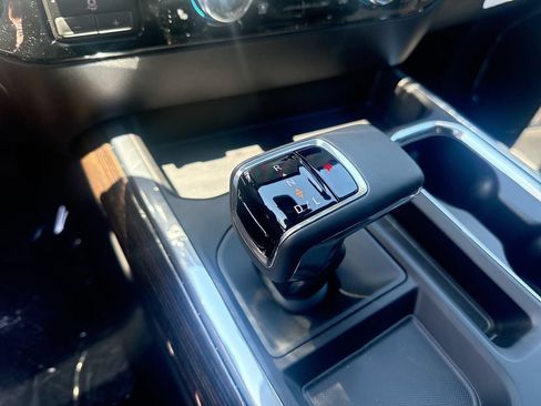 New 2026 GMC Sierra 1500 Elevation w/ Elevation Premium Package AWD/4WD image 16