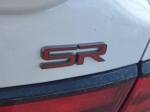 New 2025 Nissan Sentra SR FWD image 3