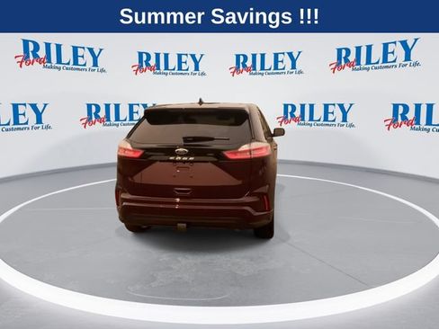 Used 2024 Ford Edge ST-Line w/ Class II Trailer Tow Package AWD/4WD image 11