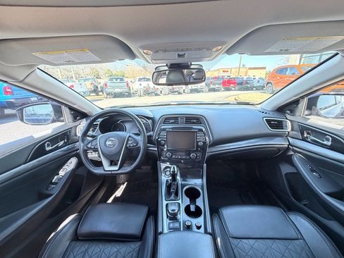 Used 2019 Nissan Maxima Platinum w/ Sport Mat Group image 19
