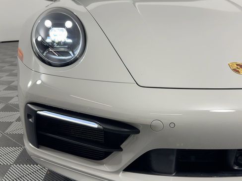 Certified 2022 Porsche 911 Carrera S image 11