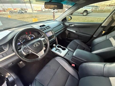 Used 2012 Toyota Camry SE image 13