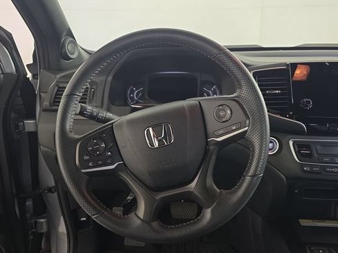 Used 2023 Honda Passport TrailSport image 13