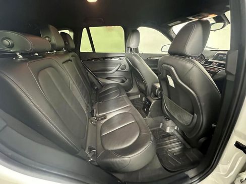 Used 2018 BMW X1 sDrive28i image 22