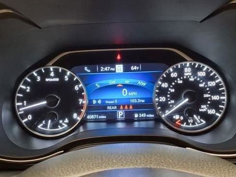 Used 2023 Nissan Maxima SR w/ Sport Mat Group image 35