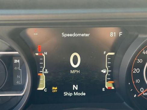 New 2026 Jeep Wrangler Unlimited Rubicon AWD/4WD image 18