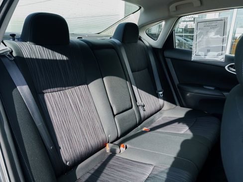 Used 2019 Nissan Sentra SV image 22