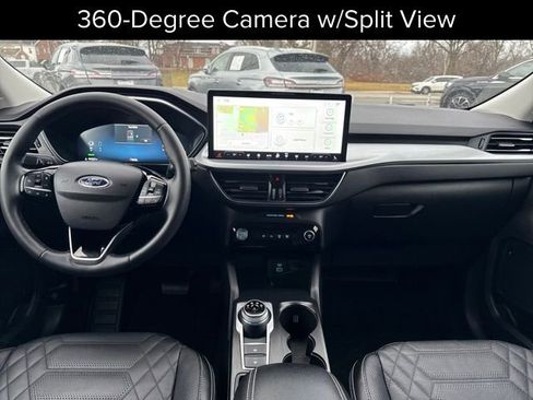 Used 2023 Ford Escape SE w/ PHEV Premium Package image 14