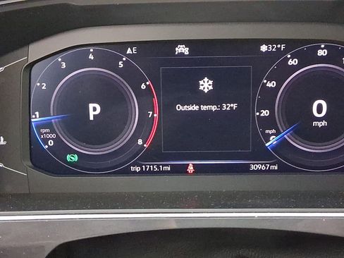 Used 2020 Volkswagen Tiguan SEL image 18