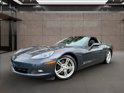 Used 2009 Chevrolet Corvette Coupe image 14