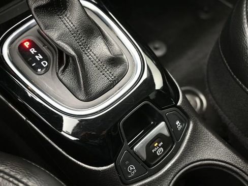 Used 2019 Jeep Compass Altitude image 32