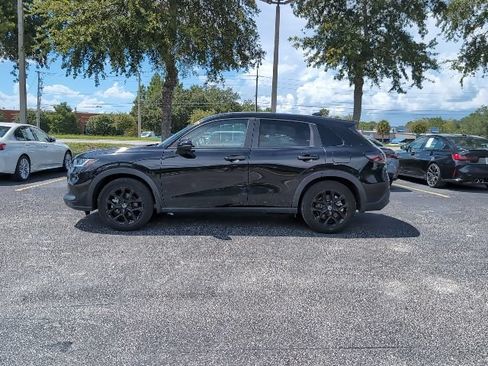 Used 2023 Honda HR-V Sport image 3