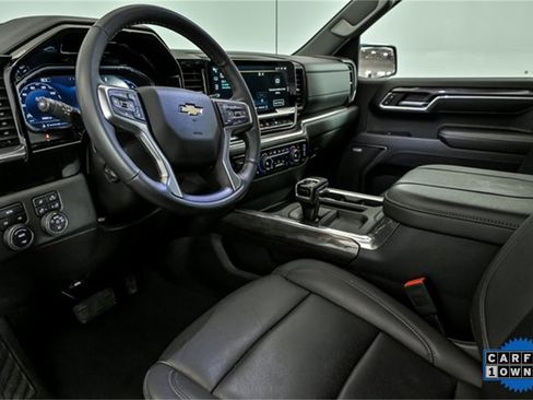 Used 2025 Chevrolet Silverado 1500 LTZ image 9