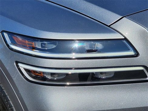 Used 2024 Genesis GV80 3.5T w/ Advanced Package image 4